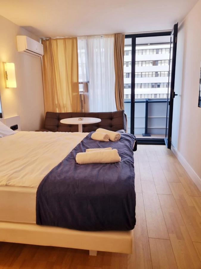 D Block Of New Luxurious Orbi City Batumi Exteriör bild