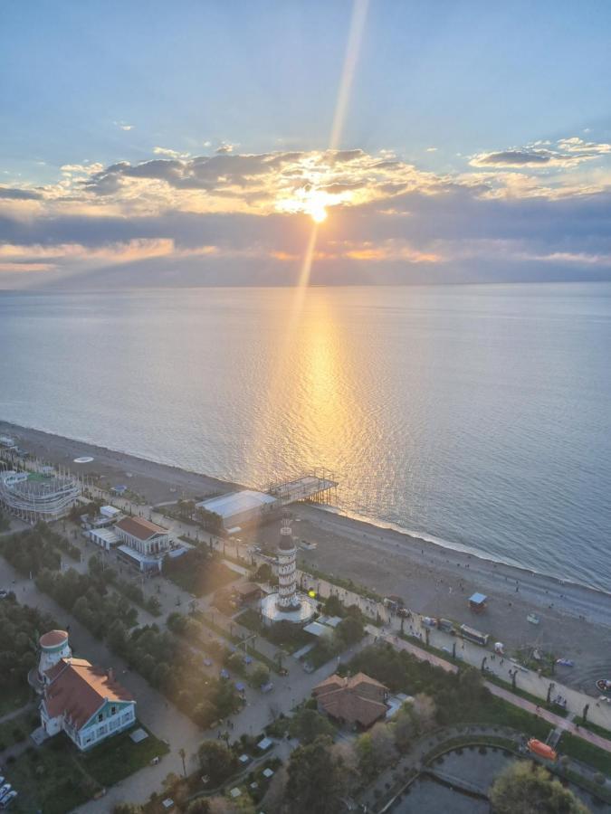 D Block Of New Luxurious Orbi City Batumi Exteriör bild
